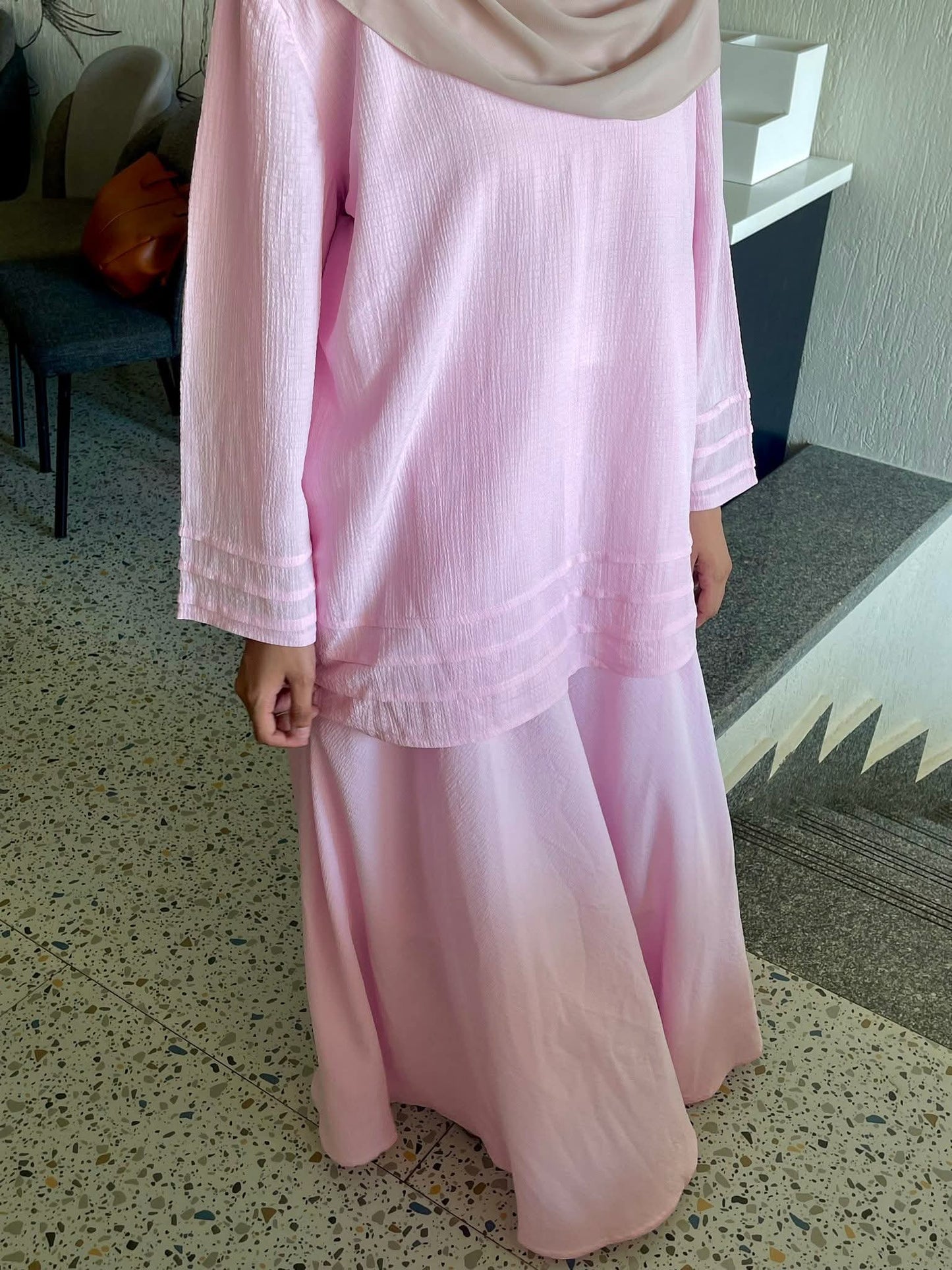 Qamar suit