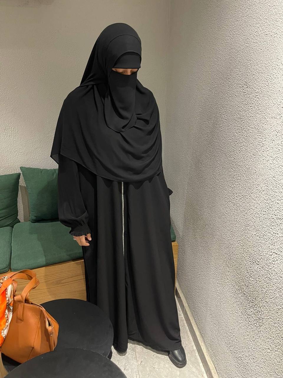 Yaqeen Abaya