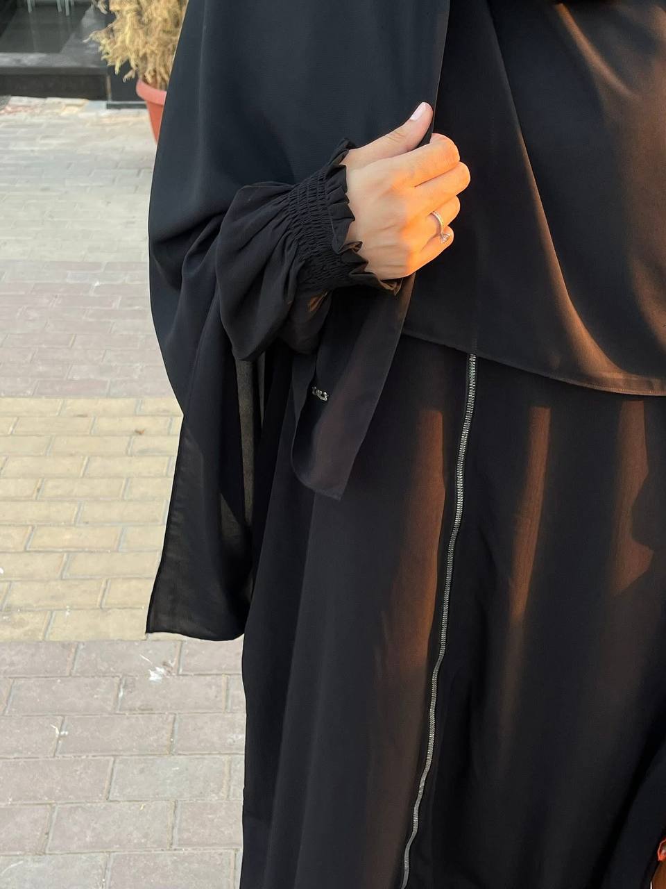 Yaqeen Abaya