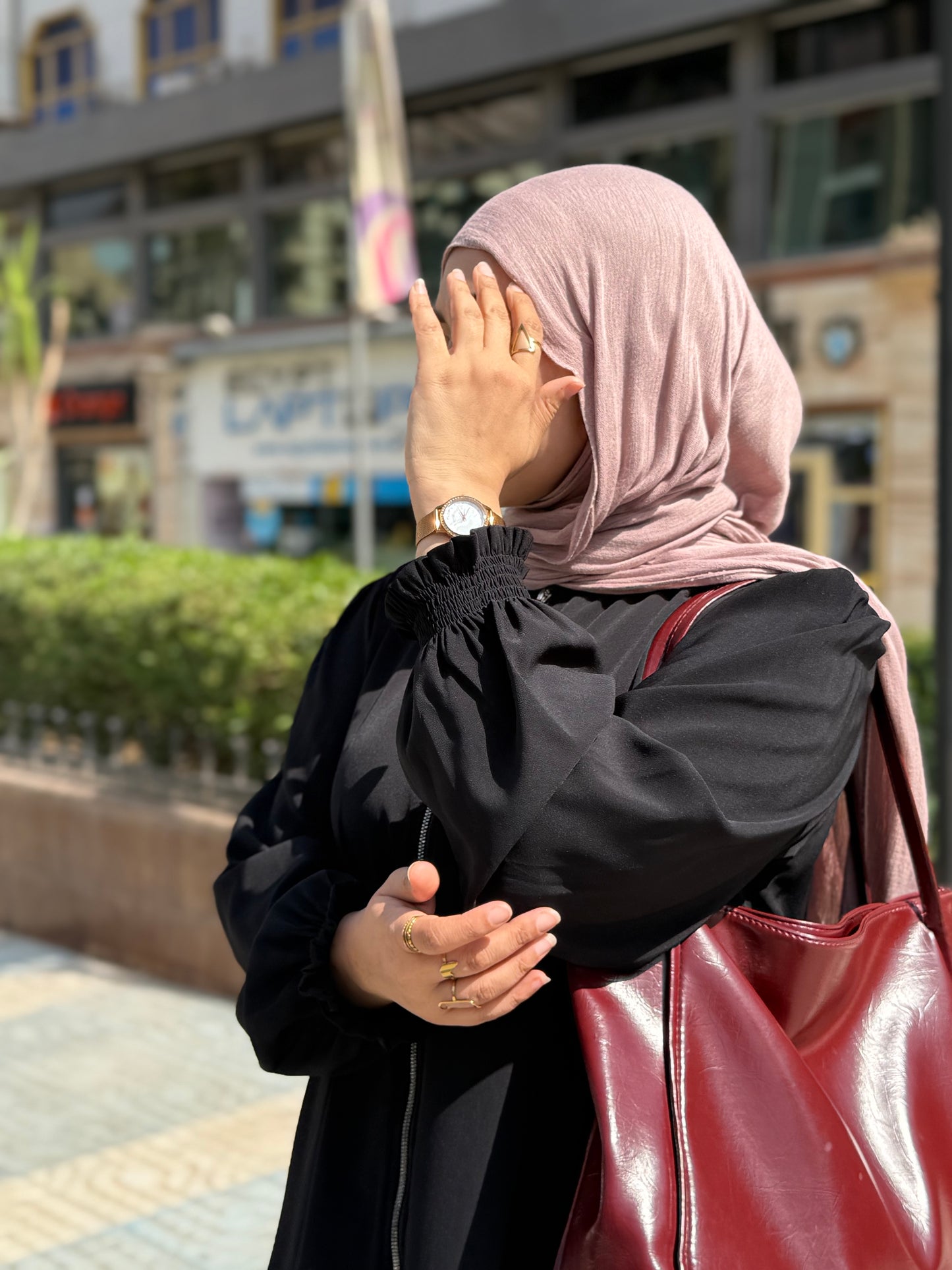 Yaqeen Abaya