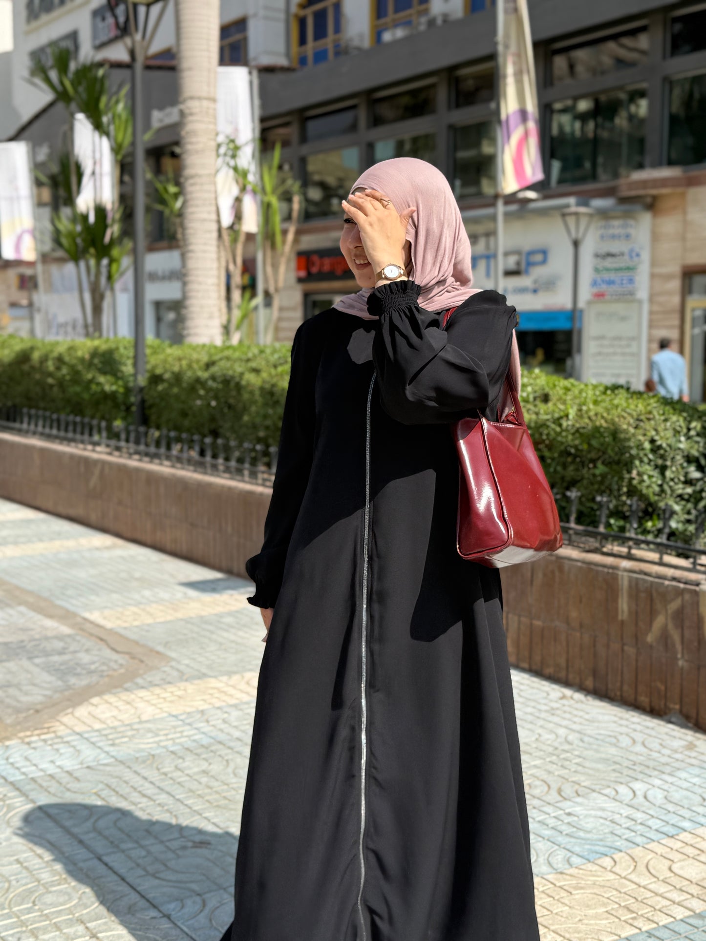 Yaqeen Abaya